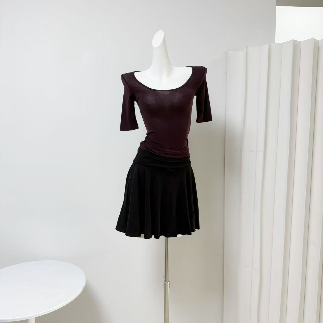 HHYB 2026 Summer New Line Skirt Asymmetrical Hem Short Skirt Q264039
