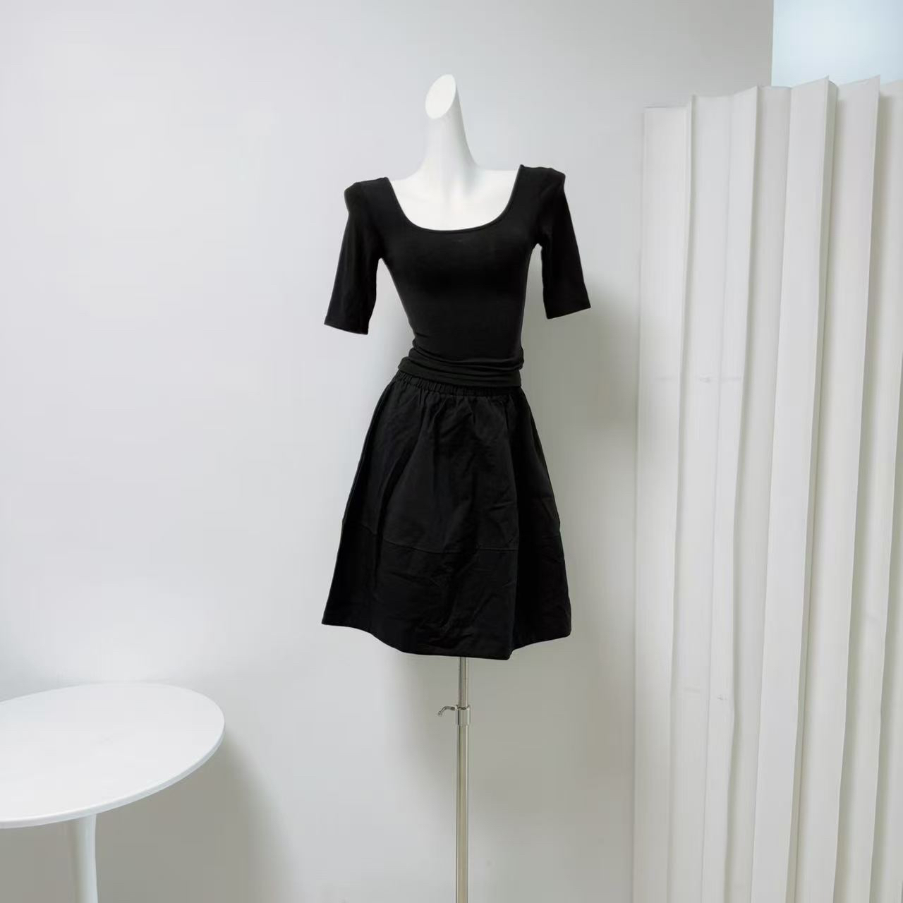 Retro Girly Slimming Versatile Miu Style 3D Bud Mini Skirt