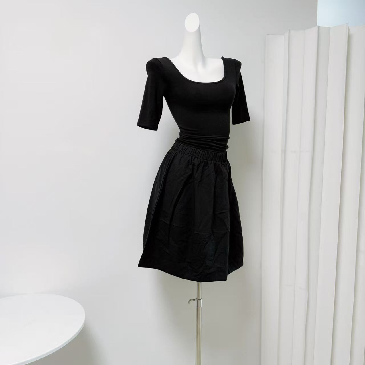 Retro Girly Slimming Versatile Miu Style 3D Bud Mini Skirt