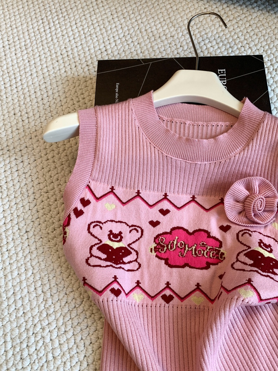 Pink Cartoon Print Sleeveless Knit Vest Women Summer Slim Fit Top - Image 3