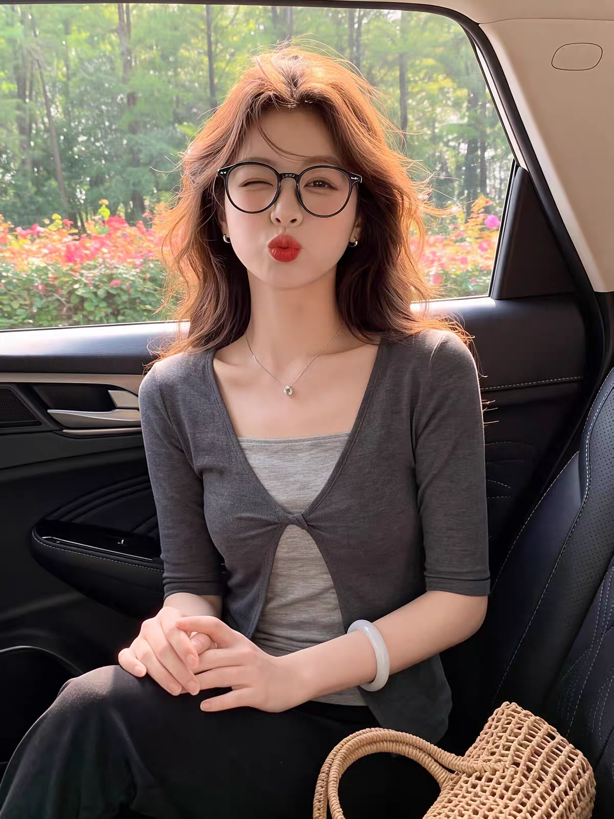 Korean Style Color Block Faux Two Piece Twist Knot Half Sleeve T-Shirt for Women – Style b8f95f